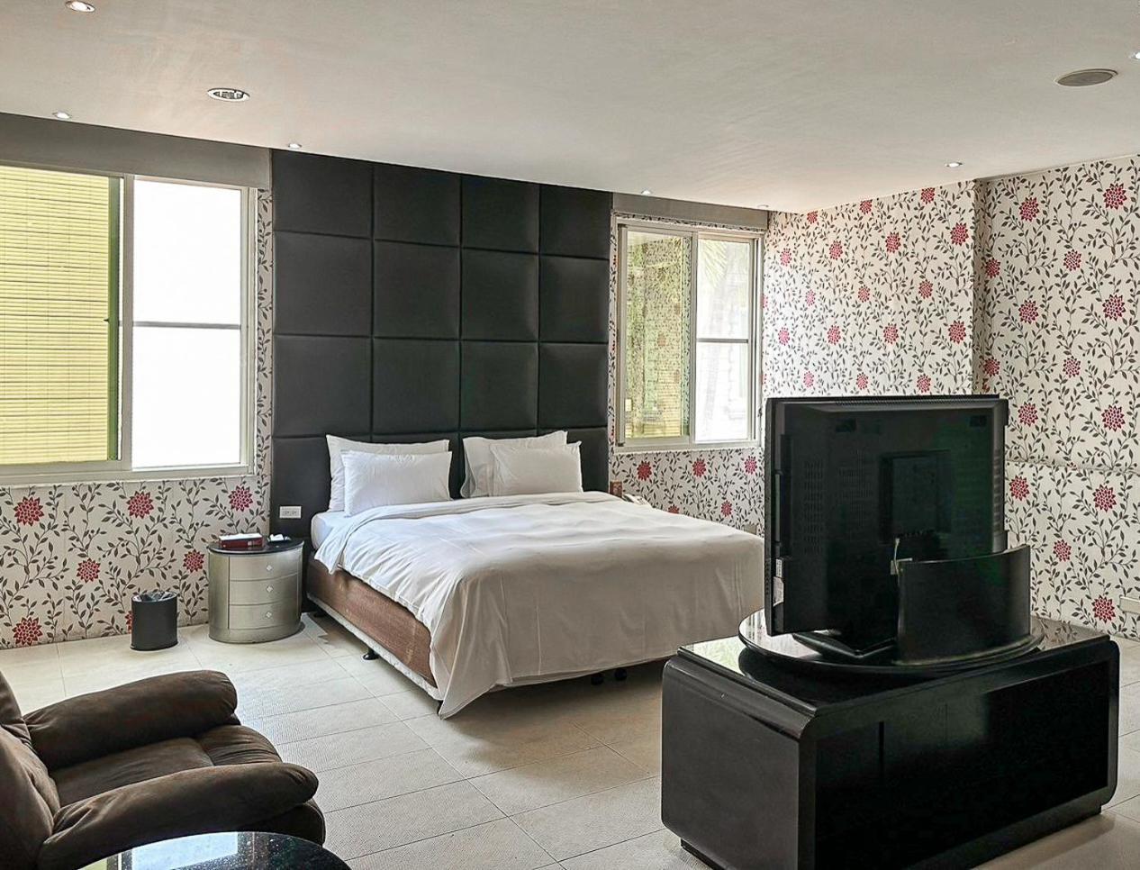 All-Ur Boutique Motel-Jhu Shan Branch Csusan Kültér fotó