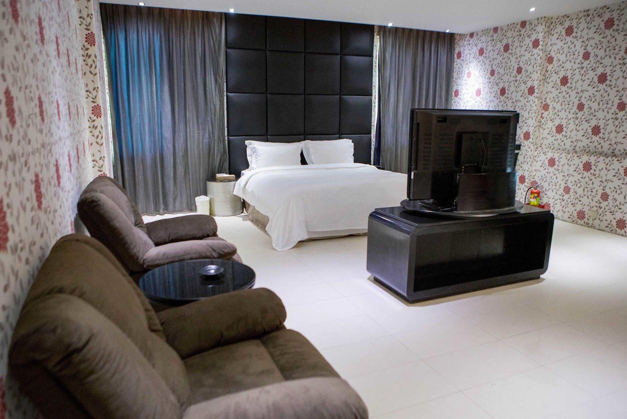 All-Ur Boutique Motel-Jhu Shan Branch Csusan Kültér fotó